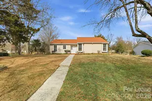 7224 Hackberry Ln, Charlotte, NC 28226 - Photo 30