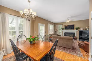 42 Cranberry Bog Ct, Fletcher, NC 28732 - Photo 12