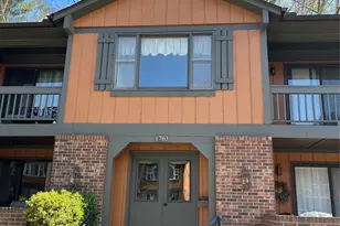 1763 Haywood Manor Rd, Hendersonville, NC 28791 - Photo 4