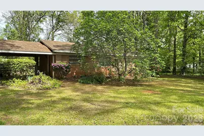 3520 Winslow Drive #1 & 2, Charlotte, NC 28269 - Photo 4