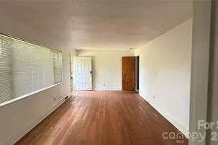 3520 Winslow Dr, Charlotte, NC 28269 - Photo 8