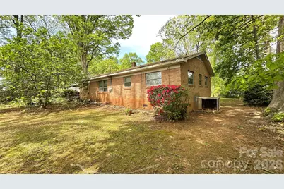 3520 Winslow Drive #1 & 2, Charlotte, NC 28269 - Photo 6