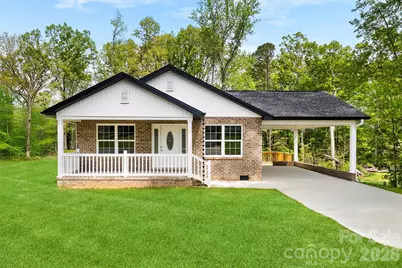 108 W Iowa Avenue, Bessemer City, NC 28016 - Photo 1