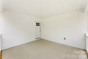 108 W Iowa Ave, Bessemer City, NC 28016 - Photo 28