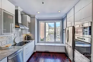 343 W 7th St, Charlotte, NC 28202 - Photo 4