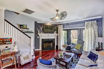 343 W 7th Street, Charlotte, NC 28202 - Photo 6