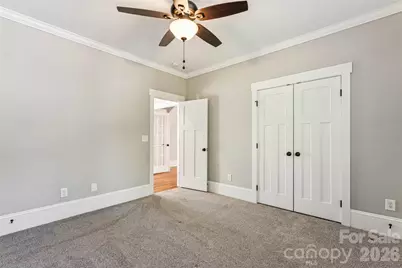 111 N Turner Avenue, Charlotte, NC 28216 - Photo 32