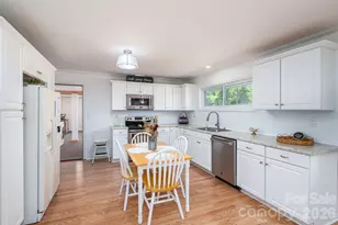 2073 Mauney Rd, Bessemer City, NC 28016 - Photo 14