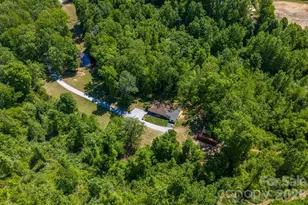 2073 Mauney Rd, Bessemer City, NC 28016 - Photo 10