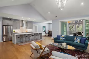 255 Dalhousie Ct, Flat Rock, NC 28731 - Photo 6