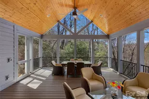 255 Dalhousie Ct, Flat Rock, NC 28731 - Photo 18