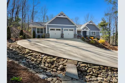 255 Dalhousie Court, Flat Rock, NC 28731 - Photo 2