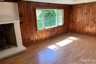 465 Bee Tree Rd, Swannanoa, NC 28778 - Photo 2