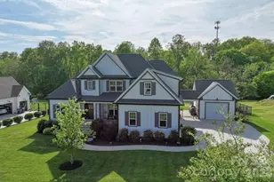 208 Hidden Meadows Dr, Mooresville, NC 28117 - Photo 2