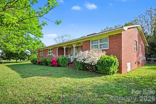 1314 Union Rd, Gastonia, NC 28054 - Photo 2