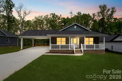 110 W Iowa Avenue, Bessemer City, NC 28016 - Photo 1