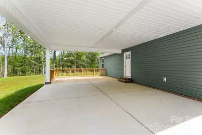 110 W Iowa Avenue, Bessemer City, NC 28016 - Photo 20
