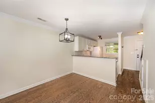 1218 Green Oaks Ln, Charlotte, NC 28205 - Photo 8