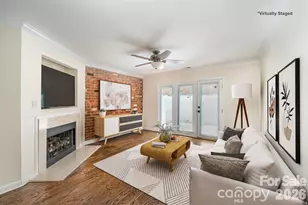 1218 Green Oaks Ln, Charlotte, NC 28205 - Photo 2