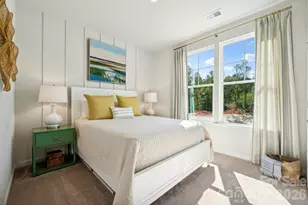 4232 Vis Pne Dr, Charlotte, NC 28215 - Photo 18