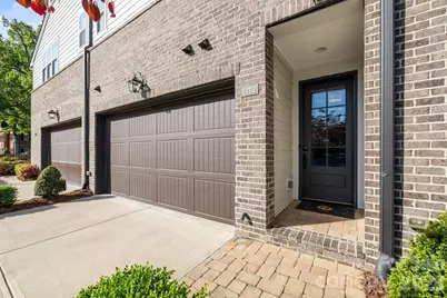 1241 Cotswold Place, Charlotte, NC 28211 - Photo 2