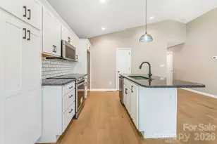 1196 Crabtree Rd, Waynesville, NC 28785 - Photo 12