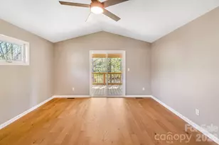 1196 Crabtree Rd, Waynesville, NC 28785 - Photo 18