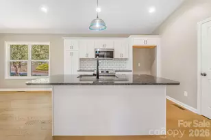 1196 Crabtree Rd, Waynesville, NC 28785 - Photo 6