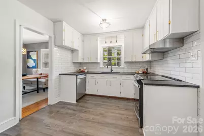 1940 Lansdale Drive, Charlotte, NC 28205 - Photo 8