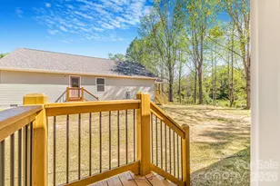 1182 Crabtree Rd, Waynesville, NC 28785 - Photo 26