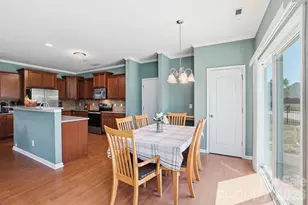 1304 Woodglen Ln, Matthews, NC 28104 - Photo 20