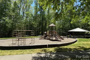 1304 Woodglen Ln, Matthews, NC 28104 - Photo 44