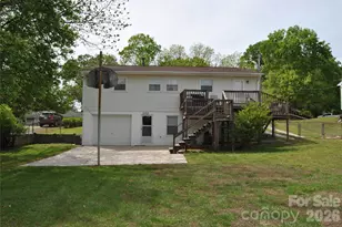 909 Timberlane Dr, Mount Holly, NC 28120 - Photo 30