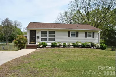 909 Timberlane Drive, Mount Holly, NC 28120 - Photo 1