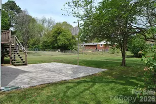 909 Timberlane Dr, Mount Holly, NC 28120 - Photo 28