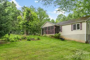 3 Odie Ln, Candler, NC 28715 - Photo 4