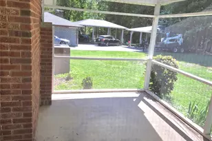 7222 Melody Ln, Charlotte, NC 28214 - Photo 8