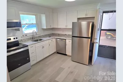 7222 Melody Lane, Charlotte, NC 28214 - Photo 12