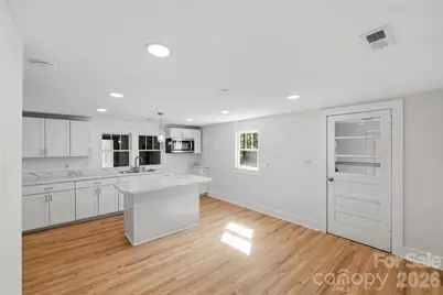2231 Claremont Road, Newton, NC 28658 - Photo 14