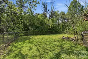 2231 Claremont Rd, Newton, NC 28658 - Photo 34