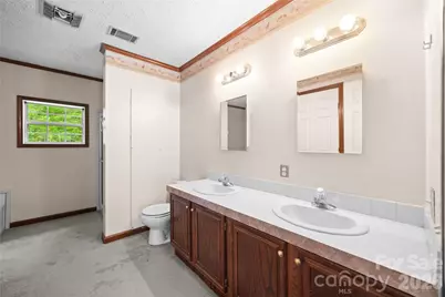 6582 Hoot Owls Hollow Road, Hickory, NC 28602 - Photo 20