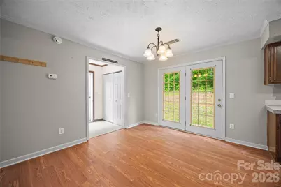 6582 Hoot Owls Hollow Road, Hickory, NC 28602 - Photo 10