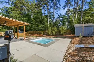 9713 Falling Stream Dr, Charlotte, NC 28214 - Photo 44