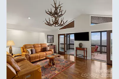 220 Dulcimer Lane, Waynesville, NC 28786 - Photo 6