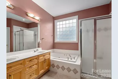 11415 Fountaingrove Drive, Charlotte, NC 28262 - Photo 32