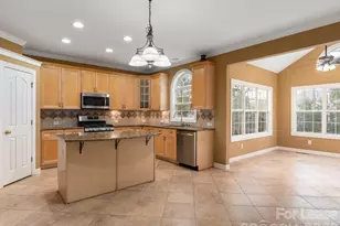 11415 Fountaingrove Dr, Charlotte, NC 28262 - Photo 18