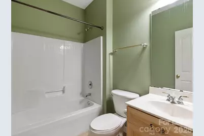 11415 Fountaingrove Drive, Charlotte, NC 28262 - Photo 24