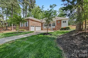 7575 Cottonwood Dr, Denver, NC 28037 - Photo 2