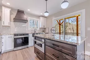 85 Elrod Dr, Whittier, NC 28789 - Photo 12