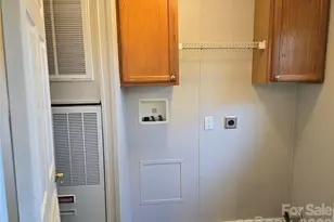 1731 Lakeview Dr, Statesville, NC 28677 - Photo 22